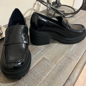 SEASON MUST HAVE - Michael Kors never worn loafers